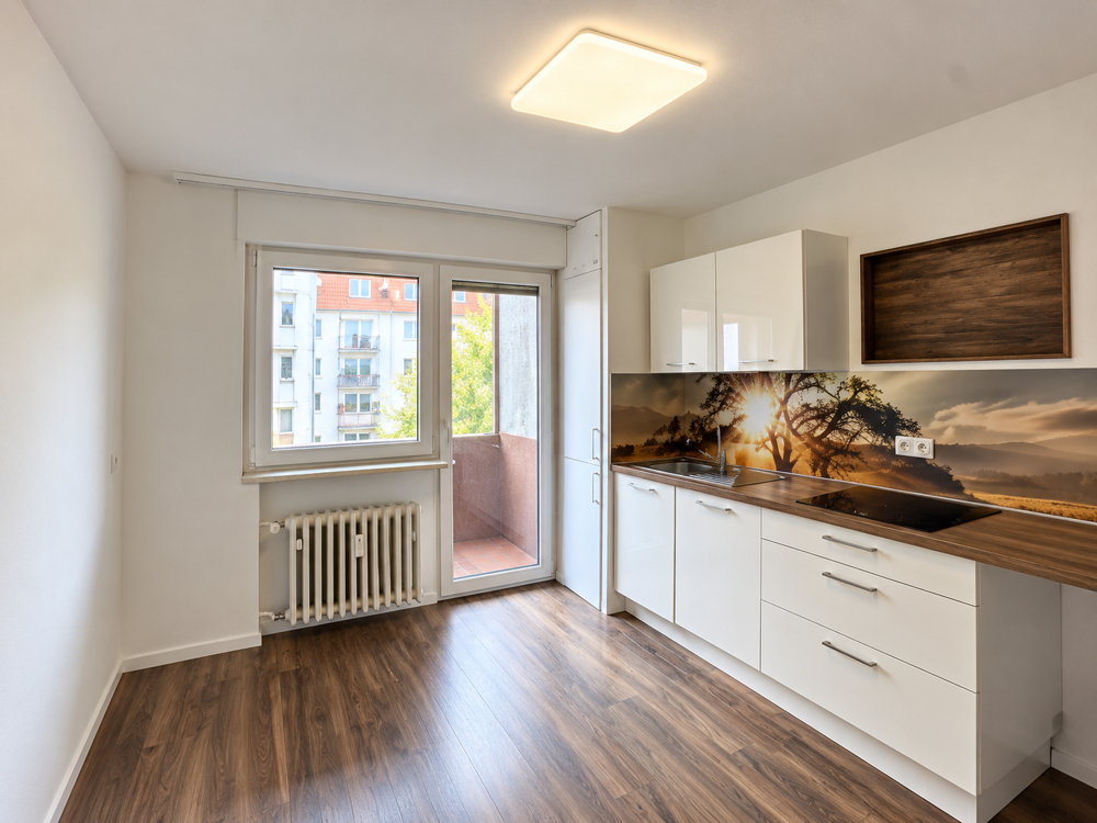 Gepflegte, großzügige und helle Wohnung mit Balkon - Foto 3