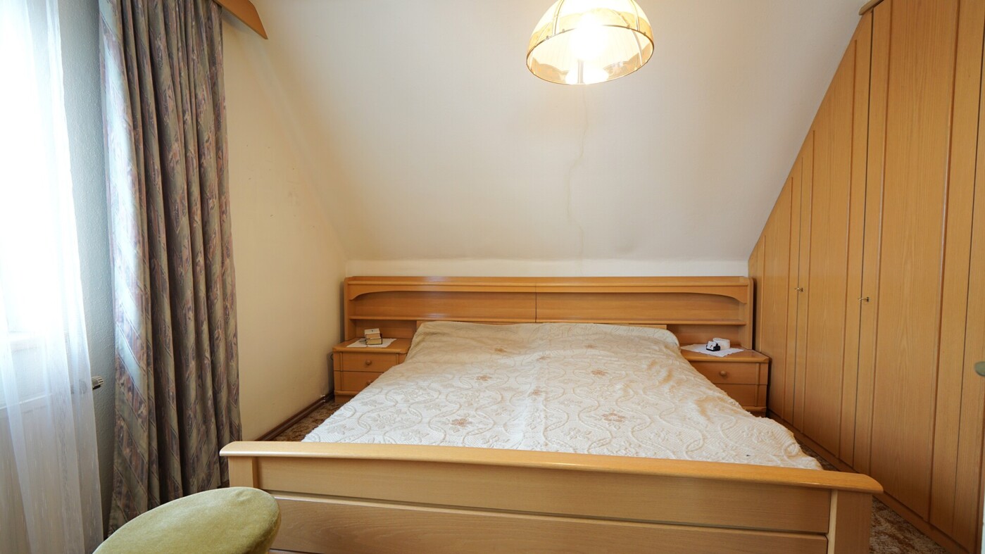 Schlafzimmer OG