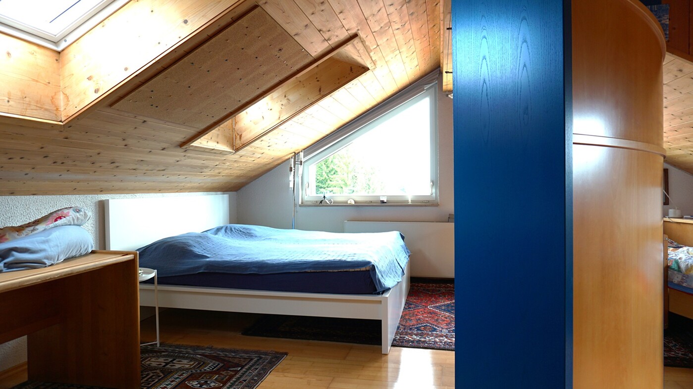 Schlafzimmer DG