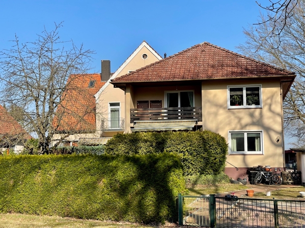 Mehrfamilienhaus mit 6 Wohneinheiten