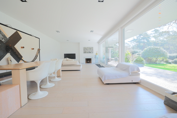 Lichtdurchfluteter Wohnbereich