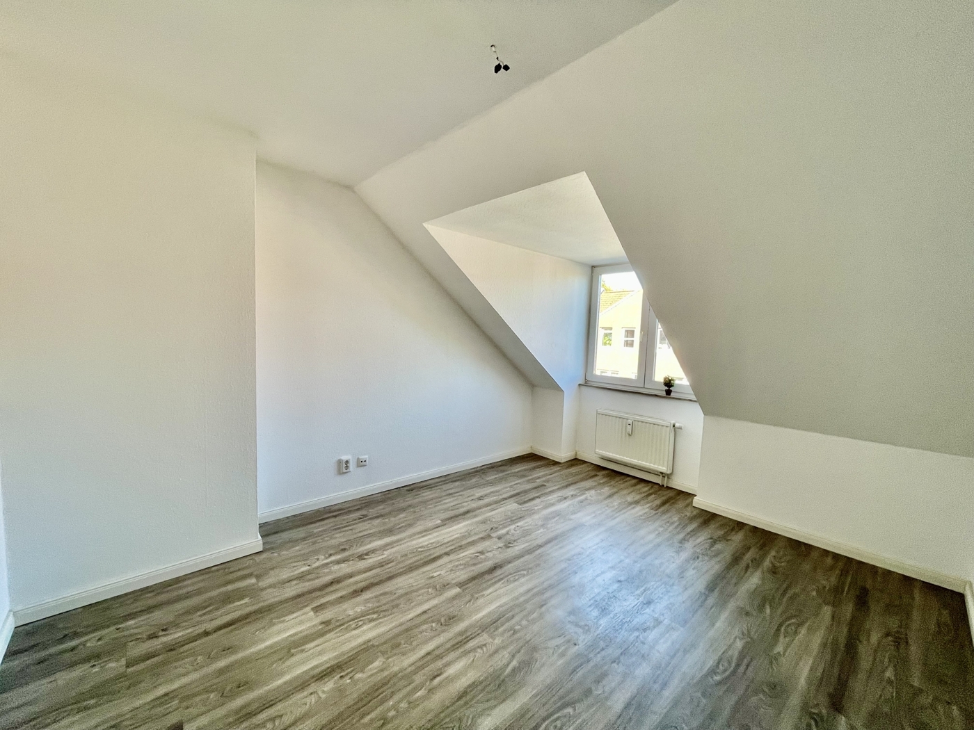 Ideal für Kind oder Homeoffice