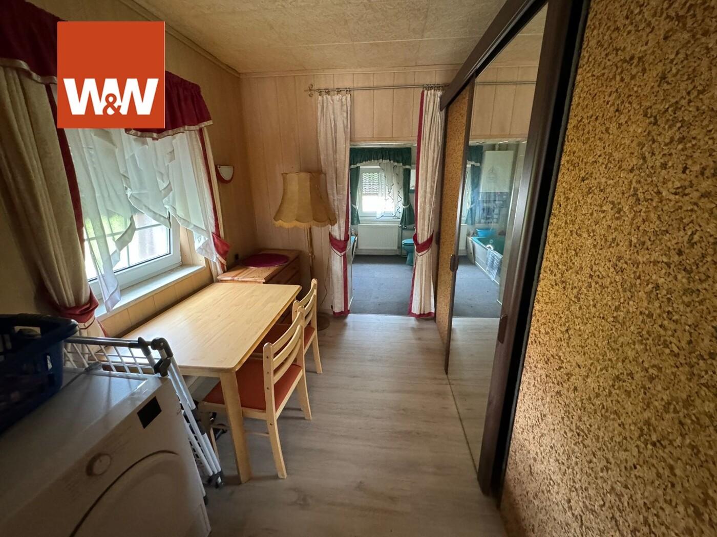Durchgangszimmer 