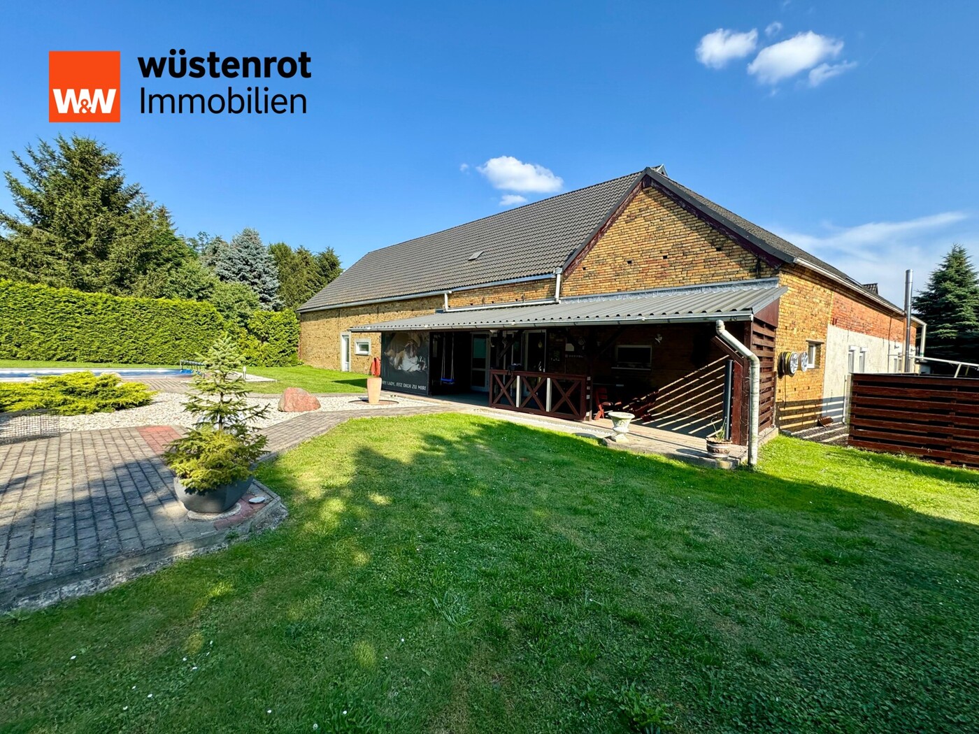 Überdachte Terrasse