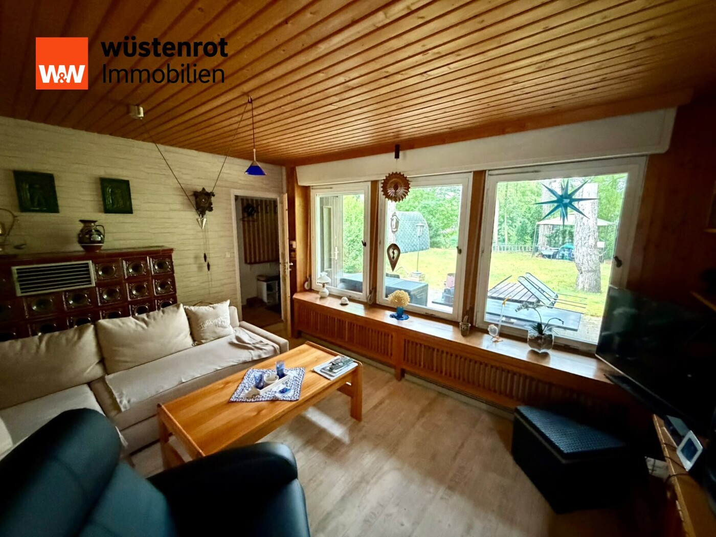 Wohnzimmer 