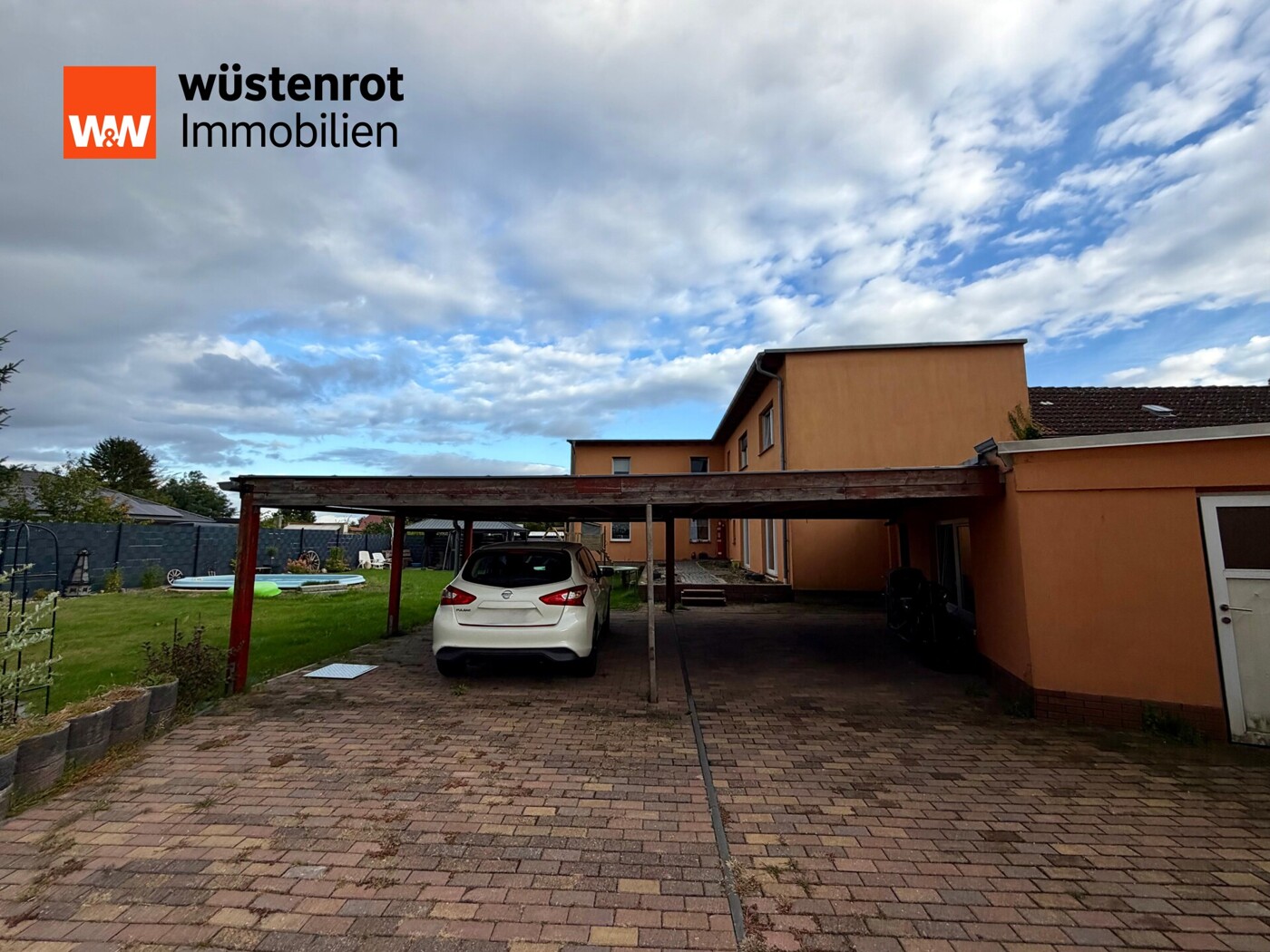 Carport