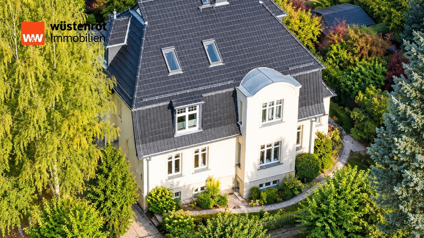 Stilvolle Villa in grüner Umgebung