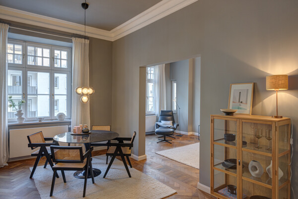 Küche mit Essbereich