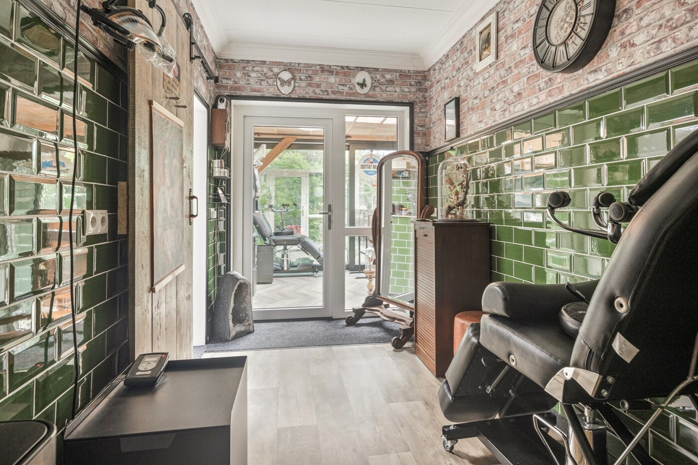enkweg318131vdwijhe-21