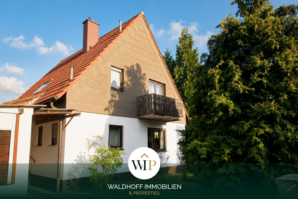 Sanierungsbedürftiges Haus mit Anbau und großem Potenzial in ruhiger Wohnlage