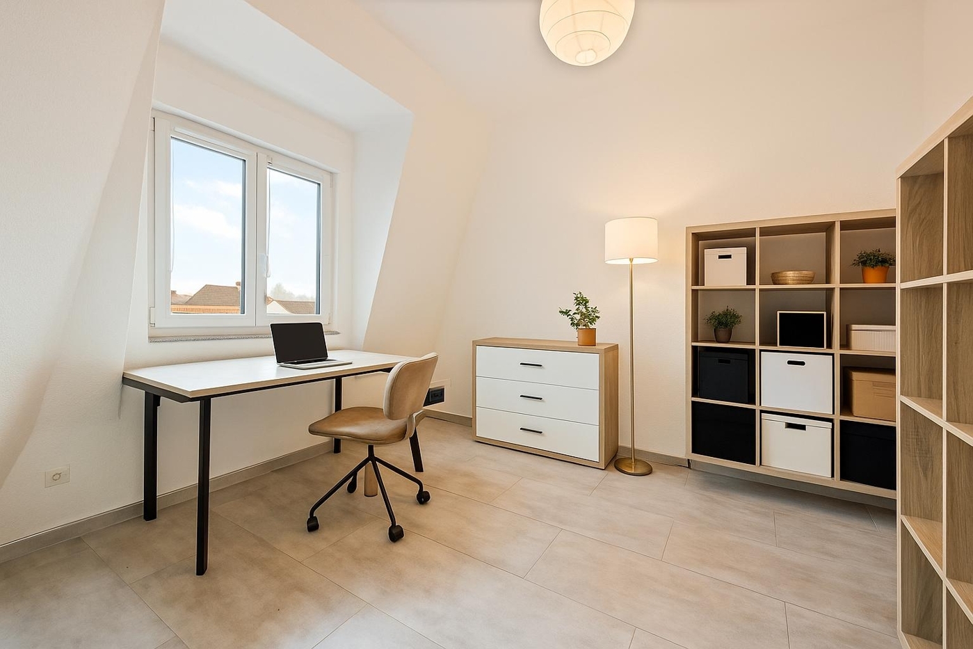 Arbeitszimmer - Staging