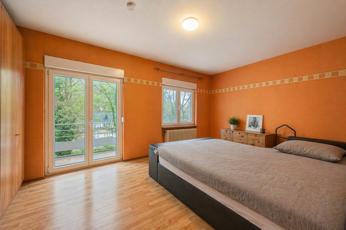 Schlafzimmer OG