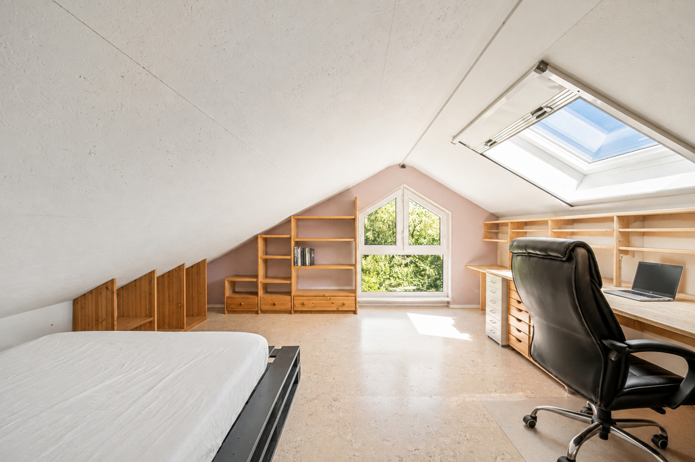 Arbeitszimmer