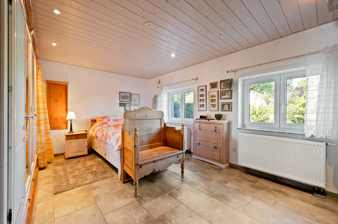 EG Schlafzimmer
