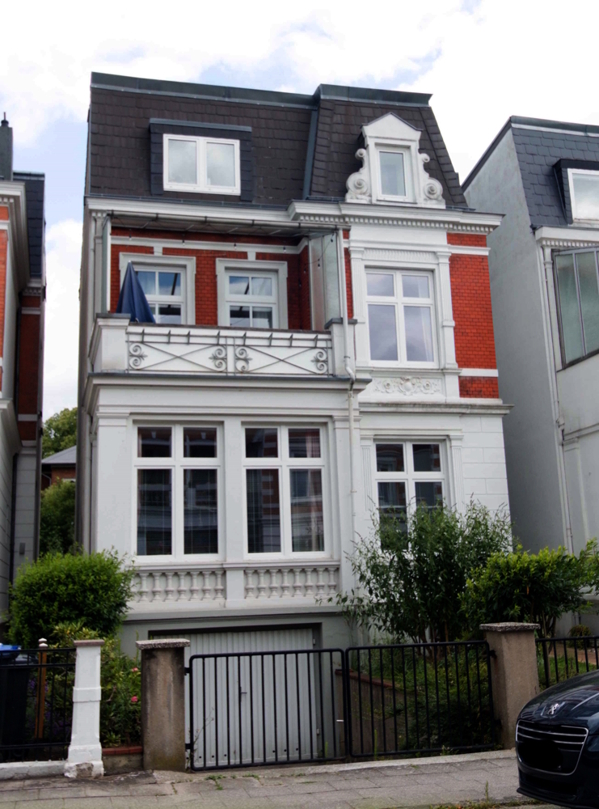 Straßenansicht