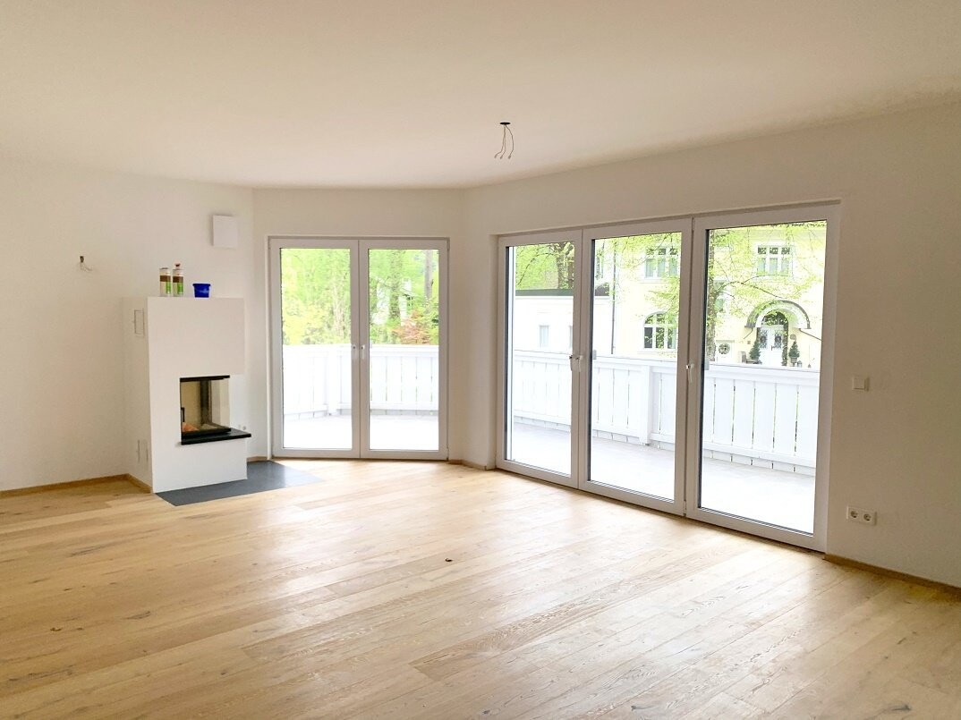 Wohnbereich mit Kamin