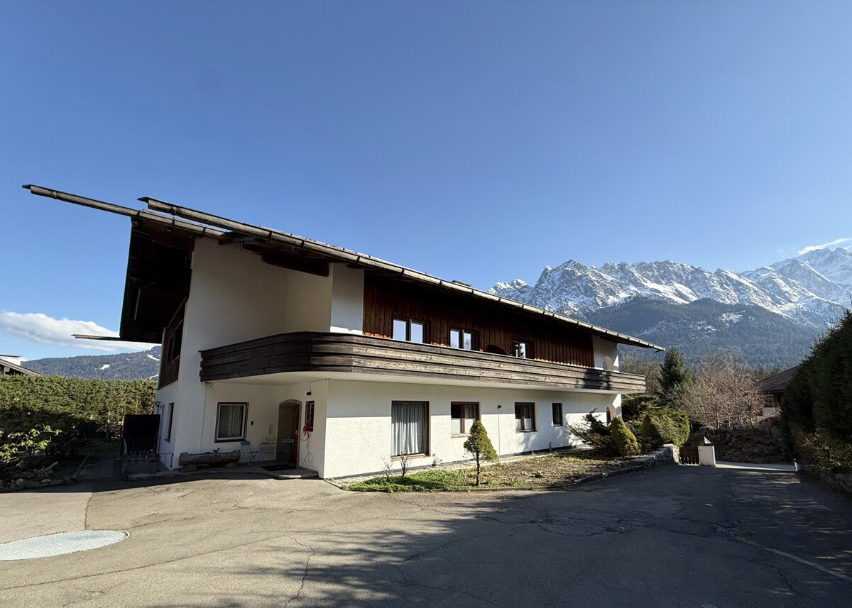 Mehrparteienhaus - spektakulärer Bergblick!