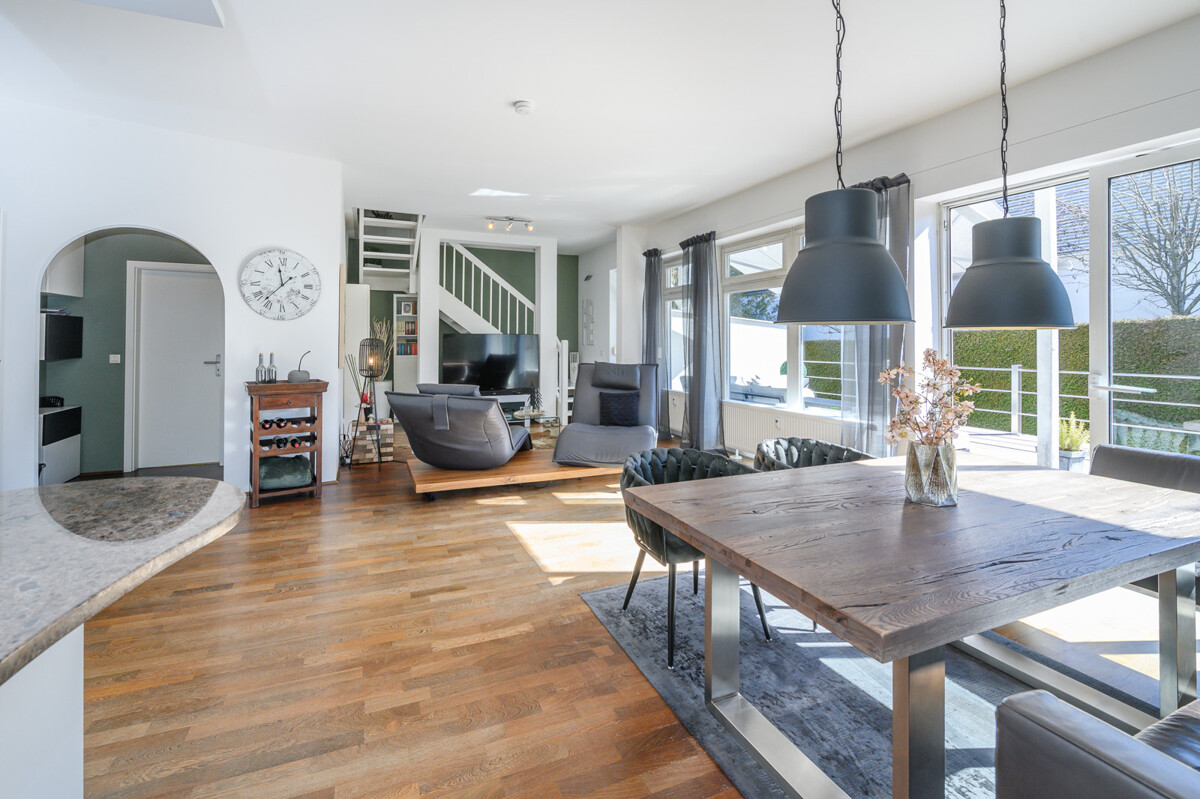 Großzügiger Wohn-Essbereich I EG