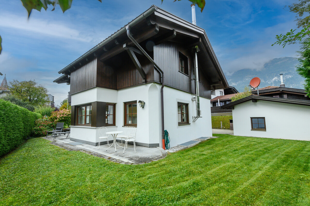 Stilvoll wohnen | Klassisches Anbauhau