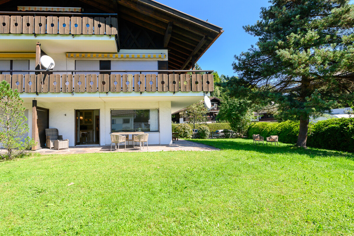 Sonnige 3-Zimmer-Gartenwohnung mit Bergblick und Hobbyraum 