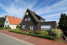M588 Straßenseite Bild 1