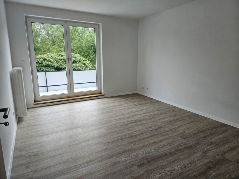 3 Zimmerwohnung im 1. Obergeschoss in ruhiger & zentraler Lage von Bremen Rönnebeck - Photo 1