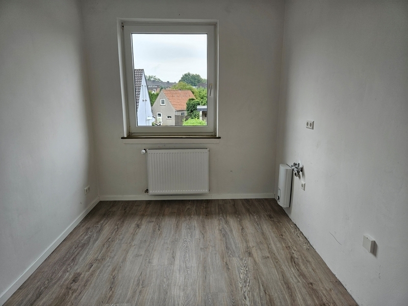 3 Zimmerwohnung im 1. Obergeschoss in ruhiger & zentraler Lage von Bremen Rönnebeck - Photo 3
