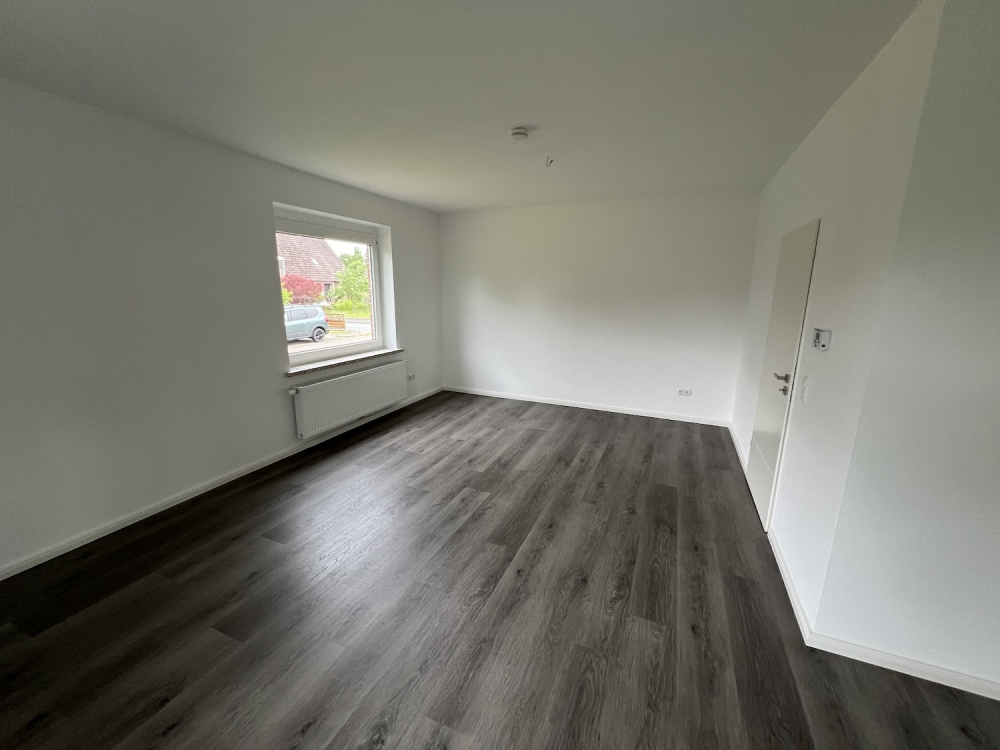 Modern sanierte 1-Zimmer-Erdgeschosswohnung mit Einbauküche und Stellplatz in Jever-Rahrdum - Photo 2