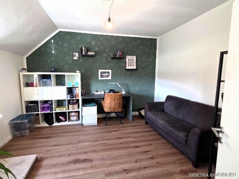 Familienfreundliches Wohnen: Top-sanierte Doppelhaushälfte mit Garten und Terrasse - Foto 1