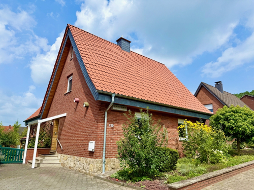 Hausansicht 1 - Straßenseite