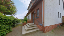 Haustür, Vorgarten