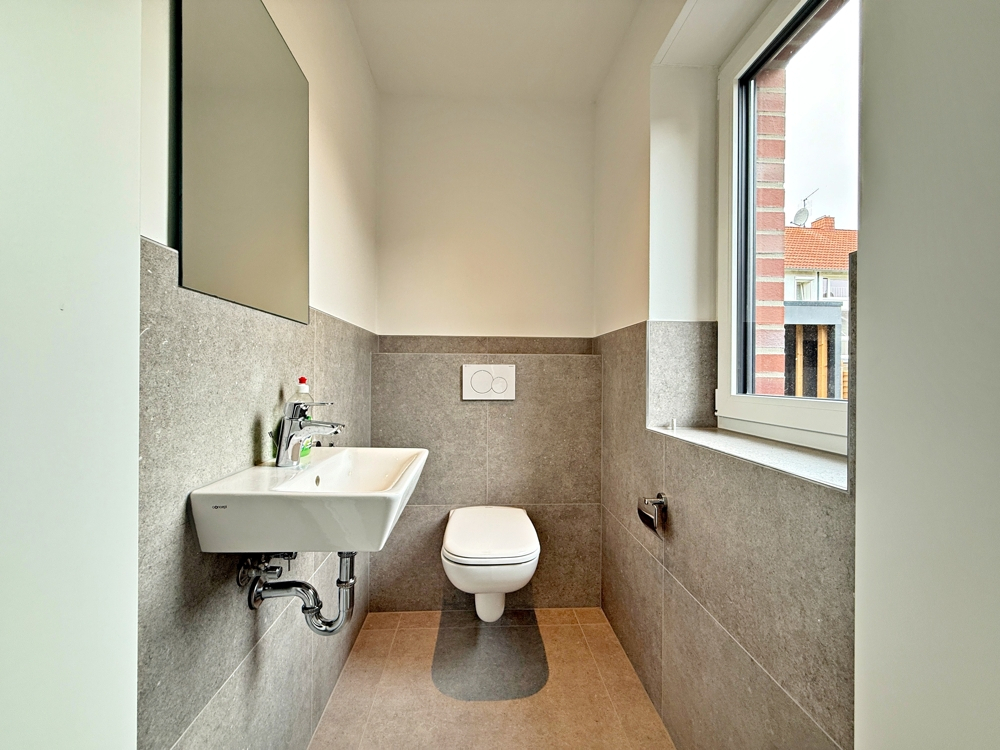 Reihenhaus mit hohem Komfort in Augustfehn |inkl. Einbauküche, Wärmepumpe und PV-Anlage! - Photo 5