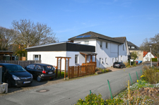 Mehrfamilienhaus