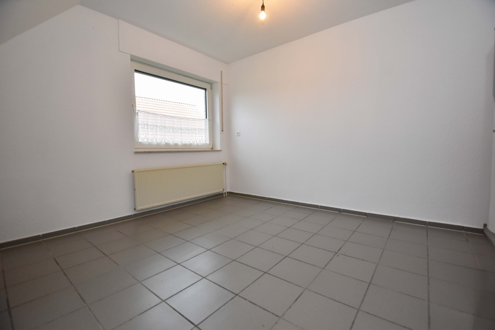 Dachgeschoswohnung mit Garage in ruhiger Siedlungslage in Markhausen - Photo 3