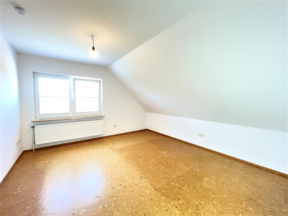 Saniertes Einfamilienhaus in Uthwerdum mit vielen Extras und einem tollen Blick ins Grüne! - Foto 3