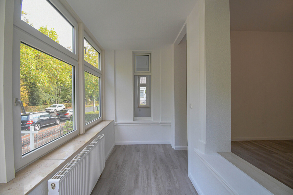 6659 - Sofort Bezugsfrei! Attraktive 4-Zimmer-Wohnung in weißer Altbauvilla im Herzen von Oldenburg! - Foto 3