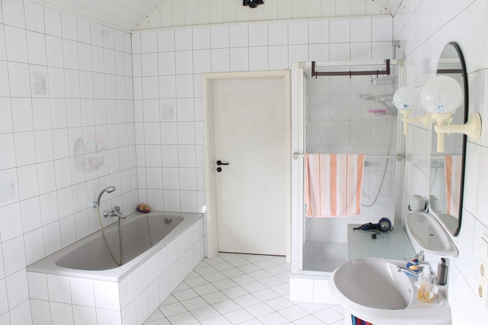 Großzügige Obergeschosswohnung in zentraler Lage - Foto 3