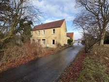 Ansicht vor dem Haus