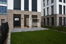 Eigenes Gartenstück mit Südterrasse