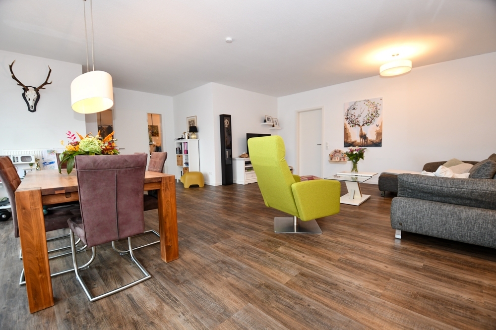 Ein Wohntraum über den Dächern der Stadt Friesoythe - Exclusives Penthouse mit Einbauküche und großer Dachterrasse - Foto 2