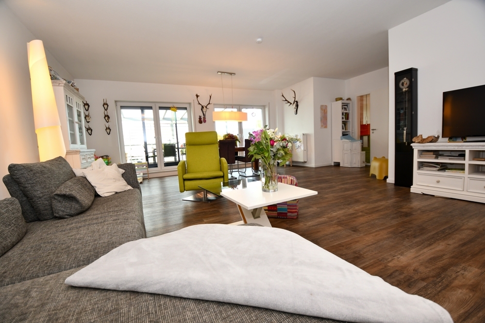 Ein Wohntraum über den Dächern der Stadt Friesoythe - Exclusives Penthouse mit Einbauküche und großer Dachterrasse - Foto 3