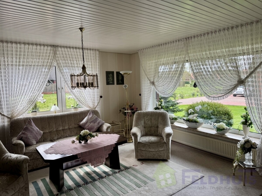 Charmantes Einfamilienhaus mit großzügigem Raumangebot in Moormerland-Neermoor! - Photo 2