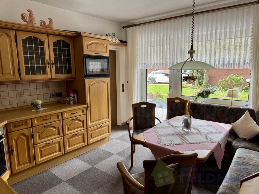 Charmantes Einfamilienhaus mit großzügigem Raumangebot in Moormerland-Neermoor! - Photo 3
