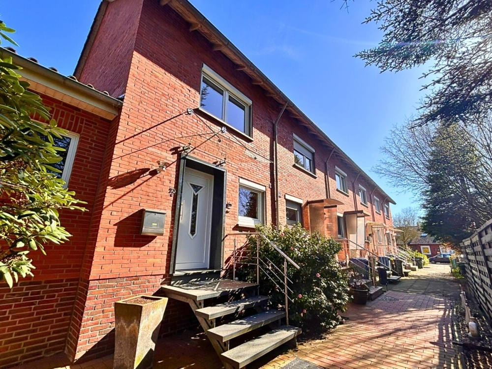 6725 - Ihr neues Zuhause: 5 Zimmer, viel Platz und ein Garten zum Verlieben - Foto 3