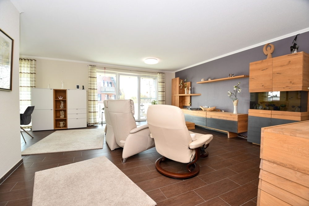 Modernes Wohnen mit Komfort - Attraktive Mietwohnung mit Balkon und Einbauküche in der Stadt Friesoythe - Photo 1