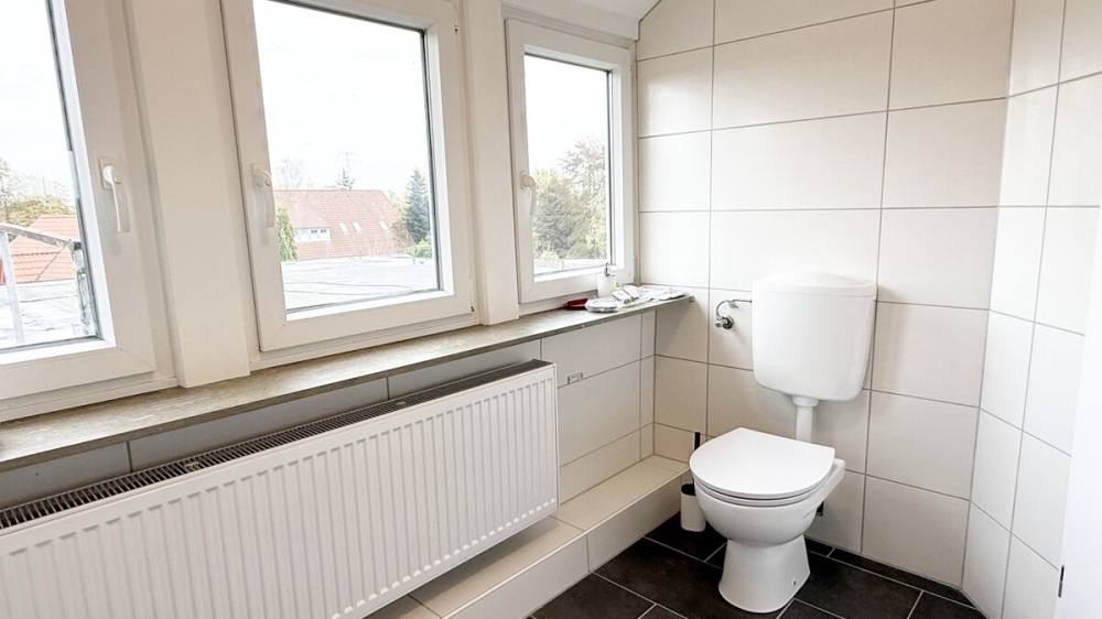 ***Renoviert: City-Wohnung mit Dachterrasse*** - Foto 2