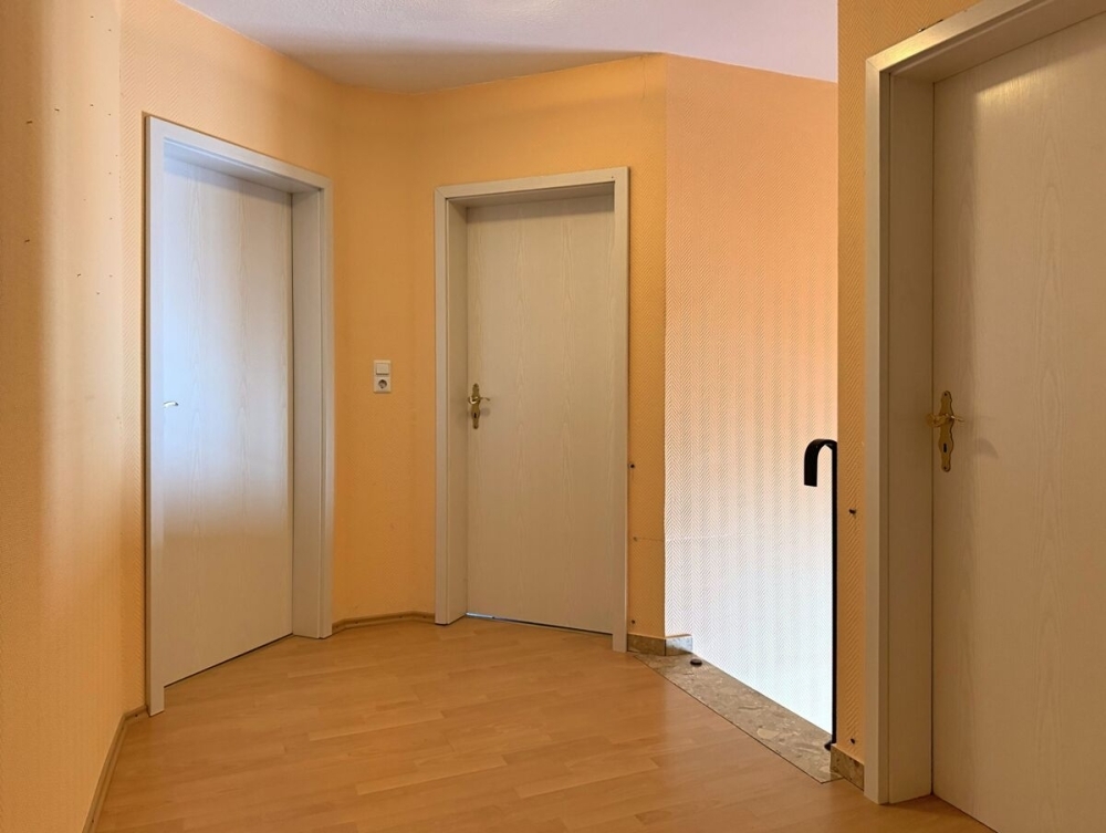 Einfamilienhaus mit Einbauküche, Garten und Garage in begehrter Lage von der Blumenstadt Wiesmoor - Foto 2