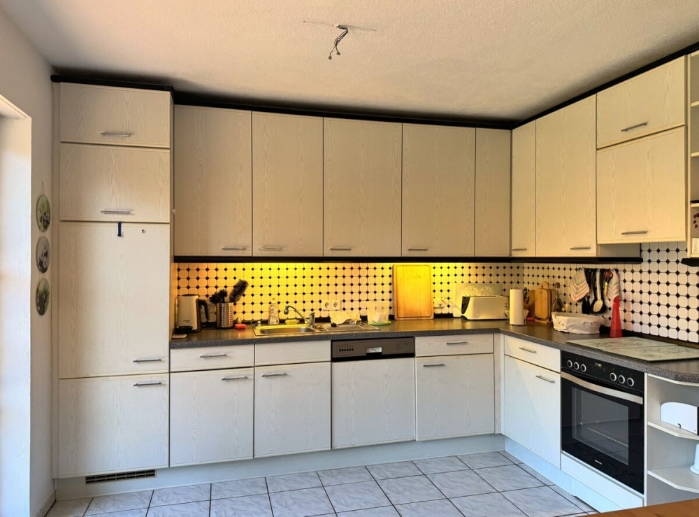 Einfamilienhaus mit Einbauküche, Garten und Garage in begehrter Lage von der Blumenstadt Wiesmoor - Foto 4