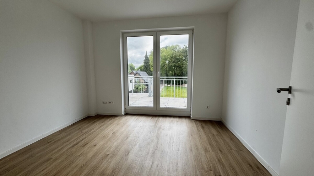 Großzügige 3-Zimmer-Wohnung mit Einbauküche und Dachterrasse in Osternburg - Foto 1