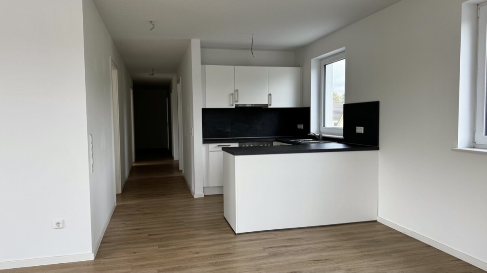 Großzügige 3-Zimmer-Wohnung mit Einbauküche und Dachterrasse in Osternburg - Foto 4